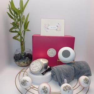 Relaxing spa Birthday gift box set for her